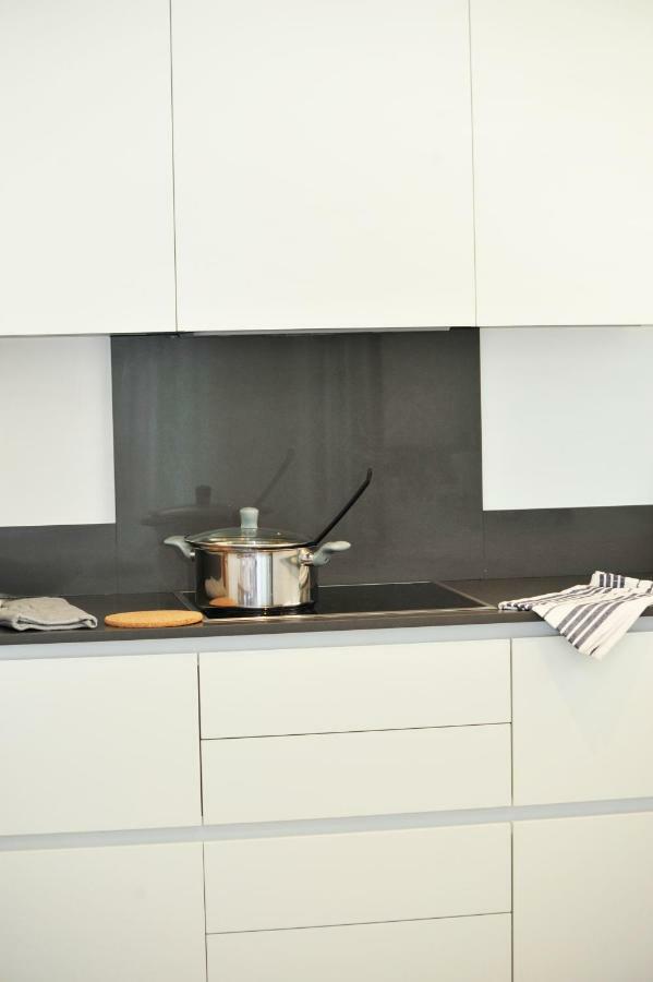 Obiches Luxury Beachfront Apartment Trou-Aux-Biches Bagian luar foto