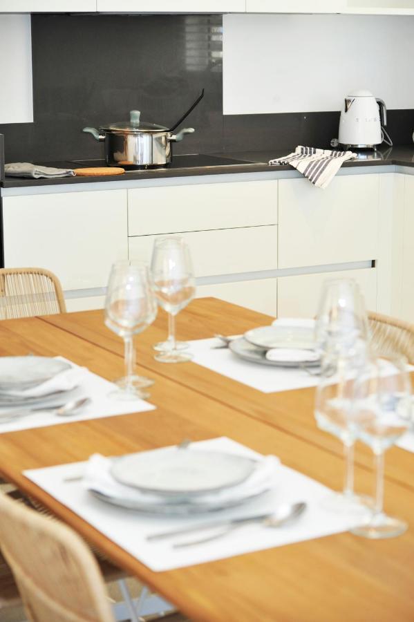 Obiches Luxury Beachfront Apartment Trou-Aux-Biches Bagian luar foto
