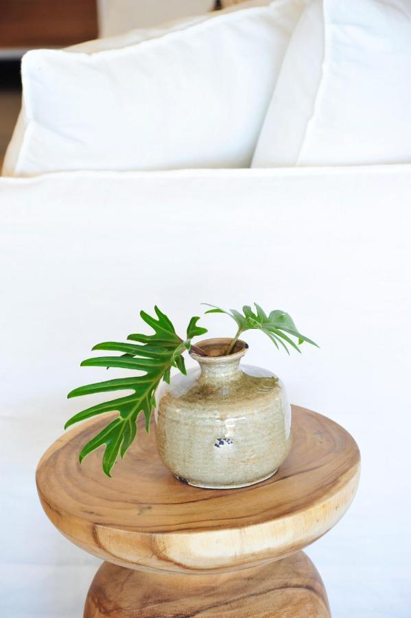 Obiches Luxury Beachfront Apartment Trou-Aux-Biches Bagian luar foto